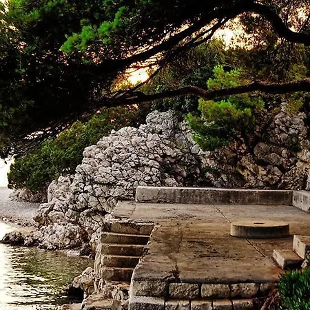 Gorka * Povlja (Brac)